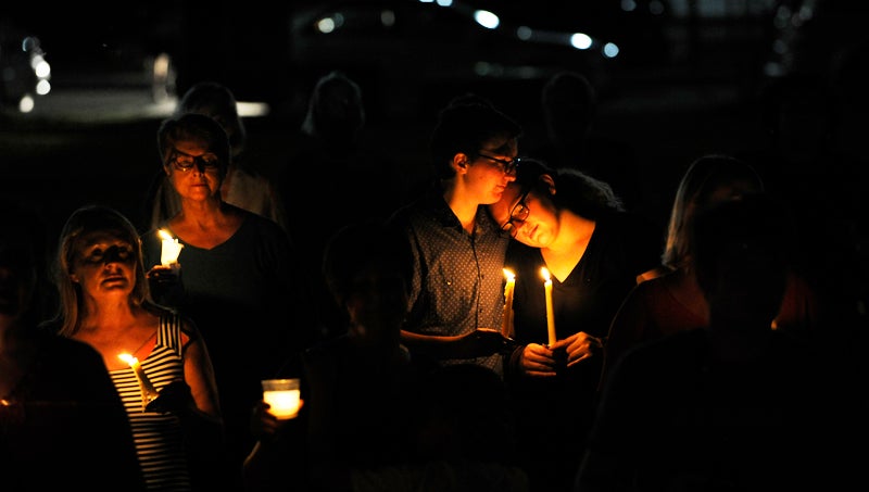 Charlottesville vigil brings prayer, song to waterfront - Washington ...